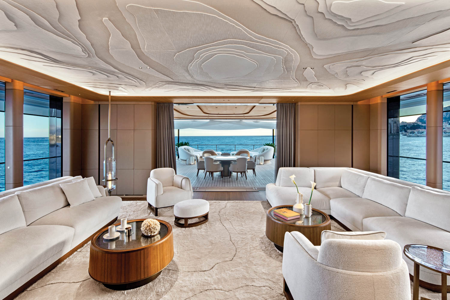 Interior lujoso del Sunseeker 50